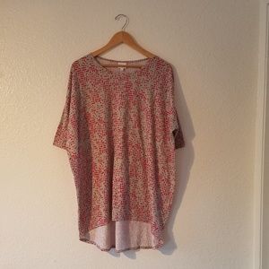 Lularoe | Irma Top